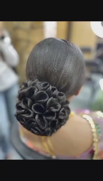 Catbury Infinity Bun